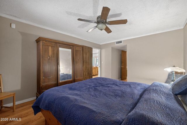 1725 N LINDSAY Road, Mesa, AZ 85213