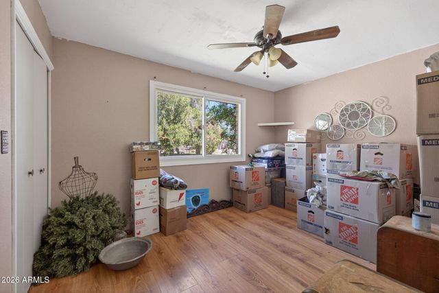 1725 N LINDSAY Road, Mesa, AZ 85213