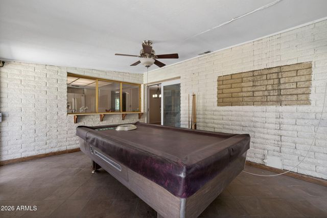 1725 N LINDSAY Road, Mesa, AZ 85213