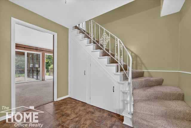 650 Riverbend Drive, Owosso, MI 48867