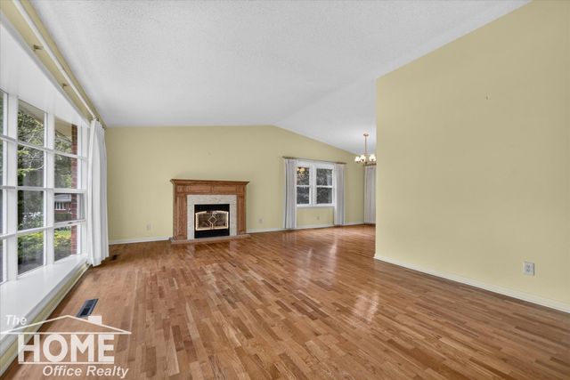 650 Riverbend Drive, Owosso, MI 48867