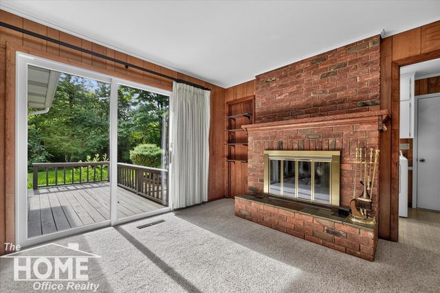 650 Riverbend Drive, Owosso, MI 48867