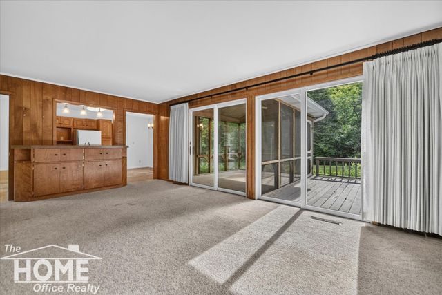 650 Riverbend Drive, Owosso, MI 48867