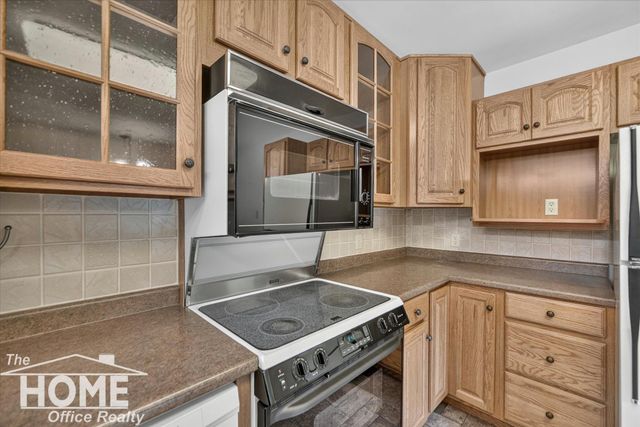 650 Riverbend Drive, Owosso, MI 48867
