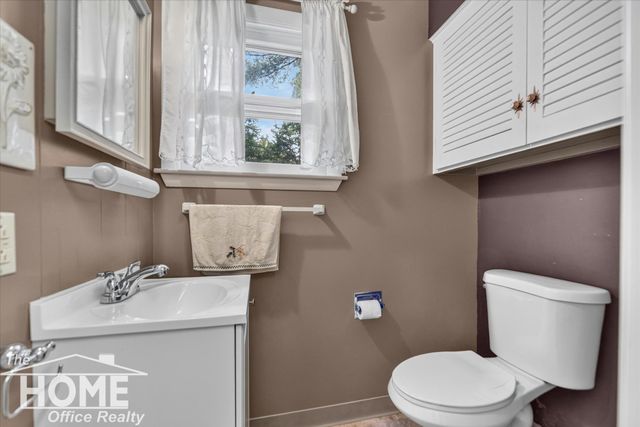 650 Riverbend Drive, Owosso, MI 48867