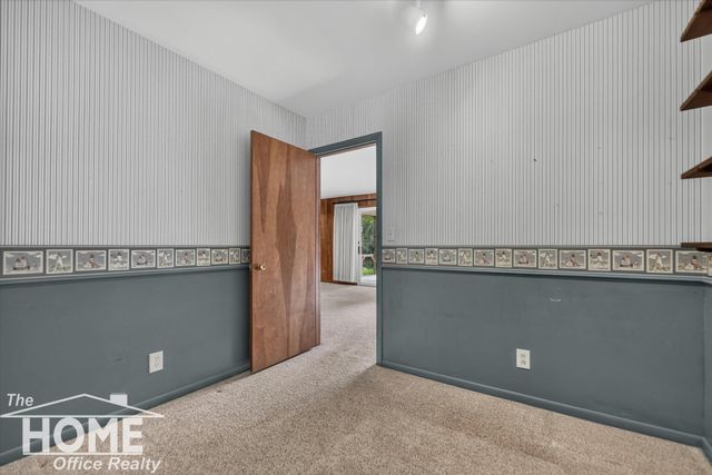 650 Riverbend Drive, Owosso, MI 48867