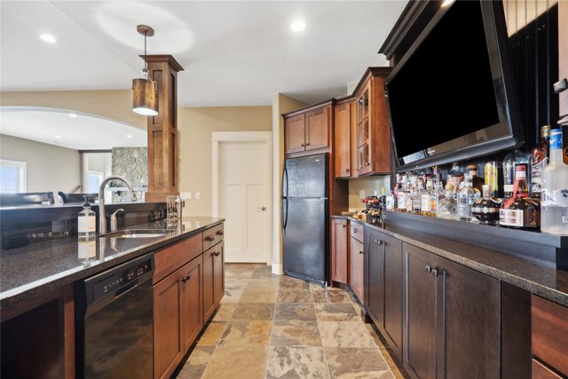 2492 55th Street, Vinton, IA 52349