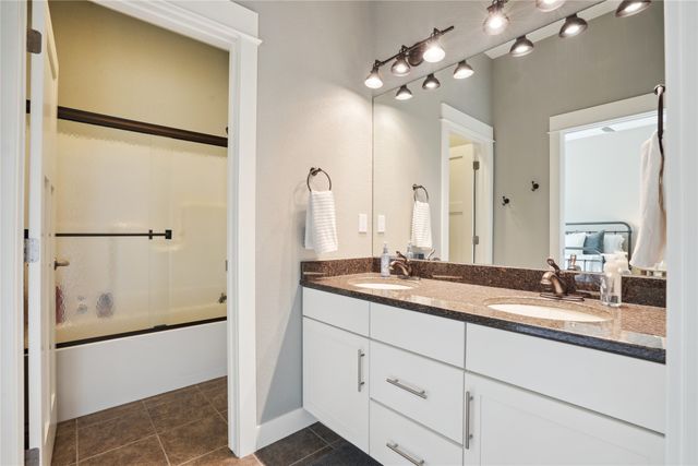 2492 55th Street, Vinton, IA 52349