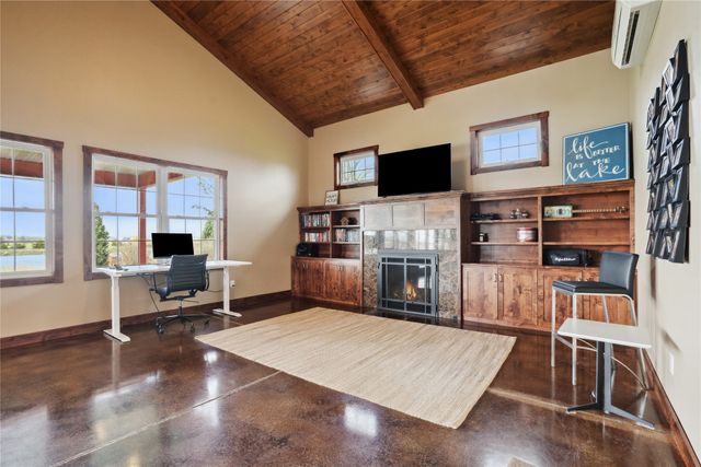 2492 55th Street, Vinton, IA 52349