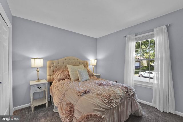 7094 SADDLE DR, Sykesville, MD 21784