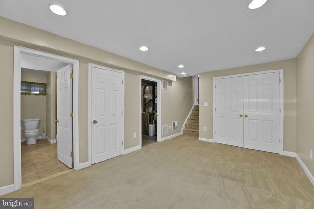 7094 SADDLE DR, Sykesville, MD 21784