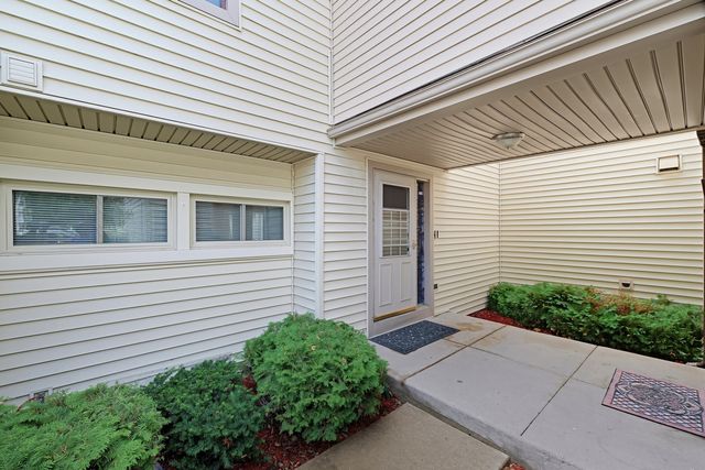 18638 Golfview Drive, Hazel Crest, IL 60429