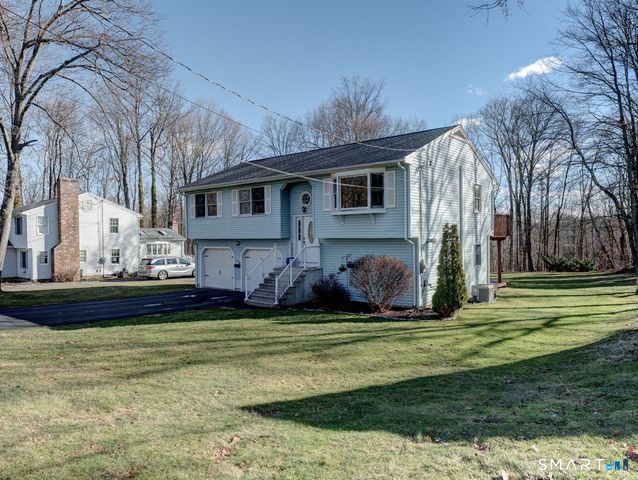 70 Lawndale Street, Berlin, CT 06037