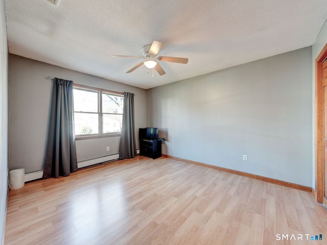 70 Lawndale Street, Berlin, CT 06037