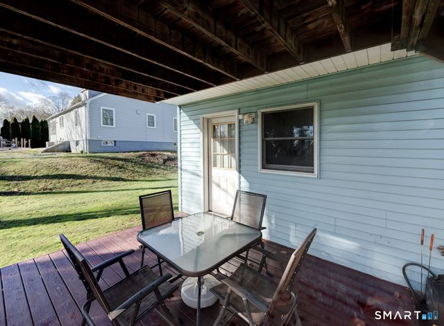 70 Lawndale Street, Berlin, CT 06037