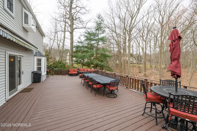 4 Packard Drive, Middletown, NJ 07748