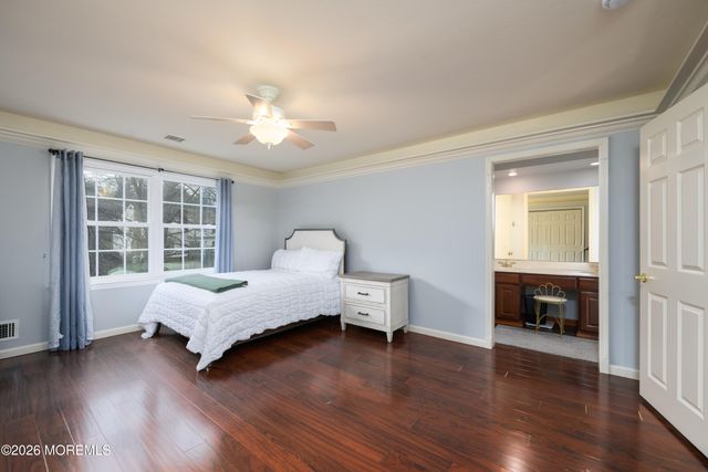 4 Packard Drive, Middletown, NJ 07748