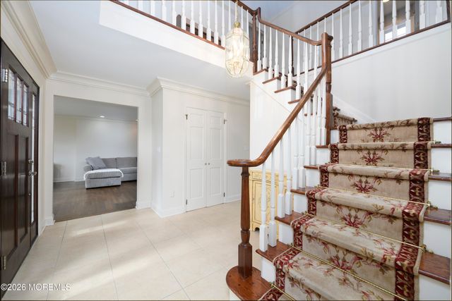 4 Packard Drive, Middletown, NJ 07748