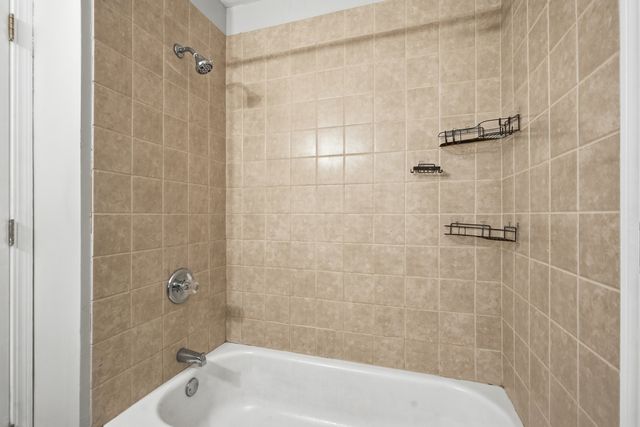 15606 Vista Drive, Oak Forest, IL 60452