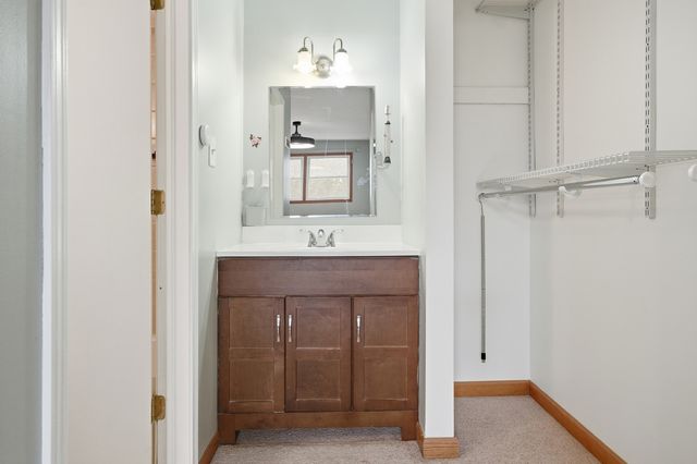 15606 Vista Drive, Oak Forest, IL 60452