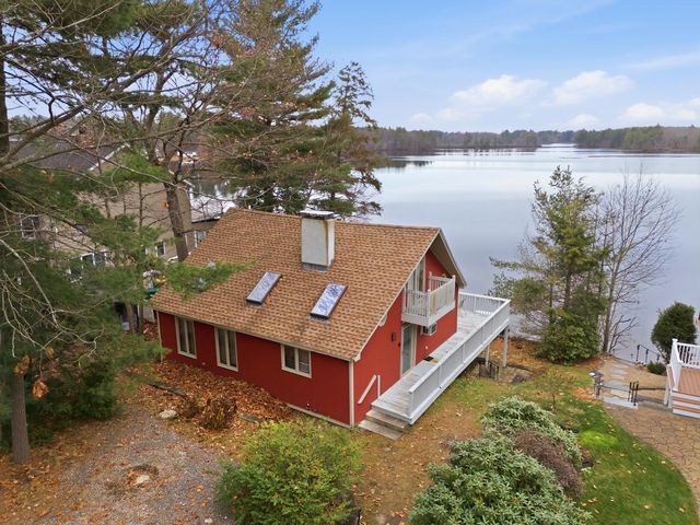 49 Wadleigh Point Road, Kingston, NH 03848