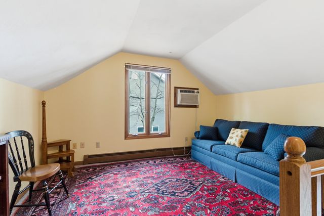 49 Wadleigh Point Road, Kingston, NH 03848