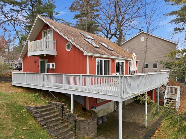 49 Wadleigh Point Road, Kingston, NH 03848