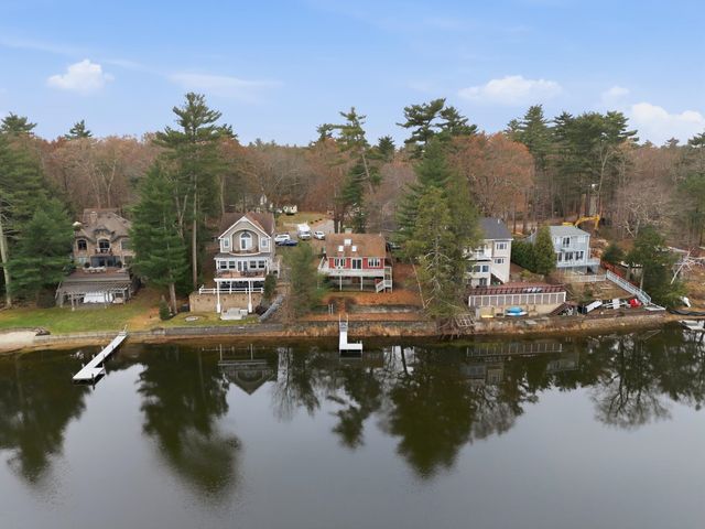 49 Wadleigh Point Road, Kingston, NH 03848