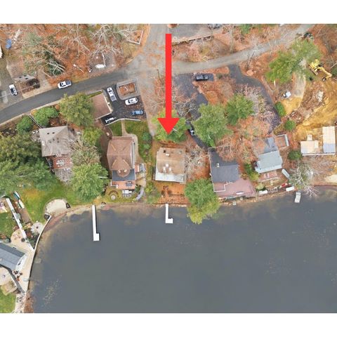 49 Wadleigh Point Road, Kingston, NH 03848