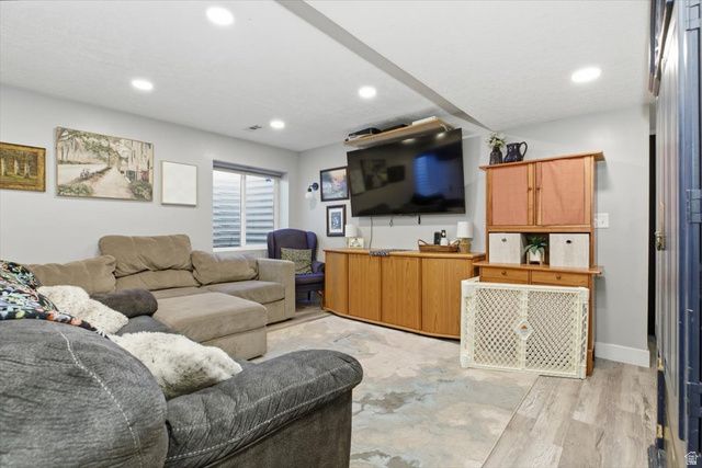 5752 N HIGHWAY 34, Preston, ID 83263