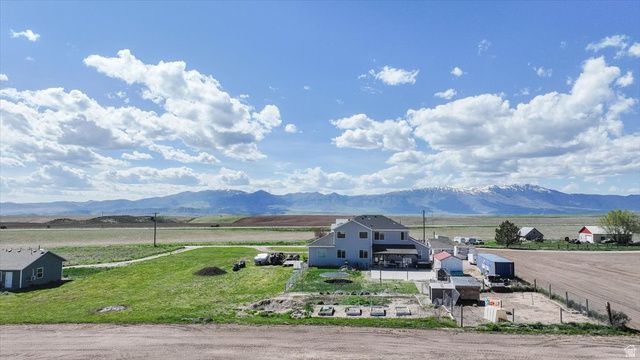 5752 N HIGHWAY 34, Preston, ID 83263