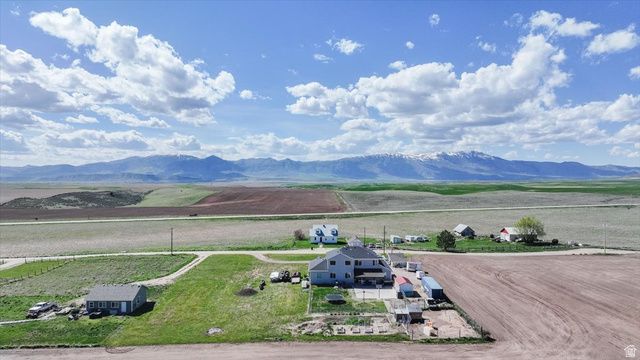 5752 N HIGHWAY 34, Preston, ID 83263