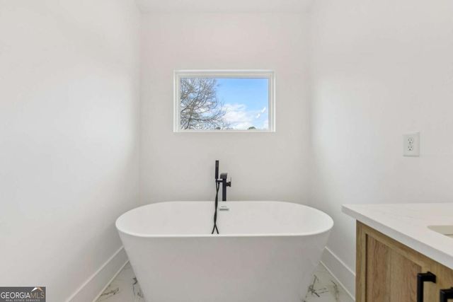 405 Marys Path, Loganville, GA 30052