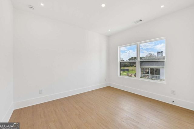 405 Marys Path, Loganville, GA 30052