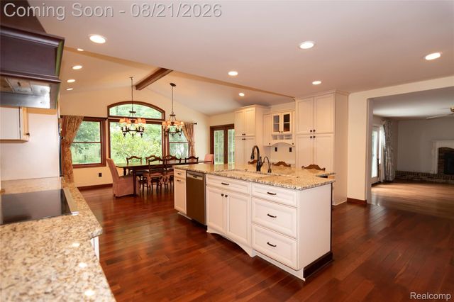 19177 MERIDIAN Road, Grosse Ile Township, MI 48138