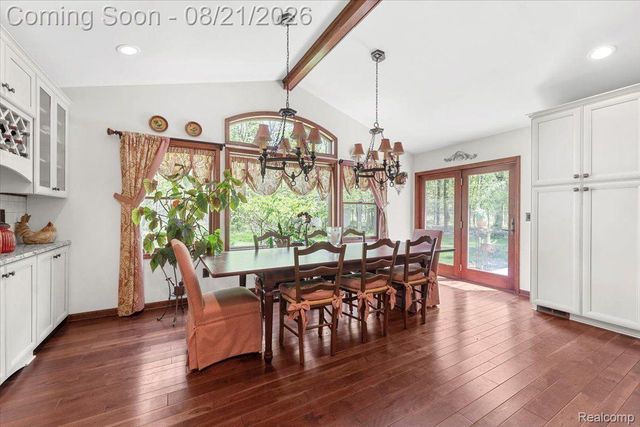 19177 MERIDIAN Road, Grosse Ile Township, MI 48138