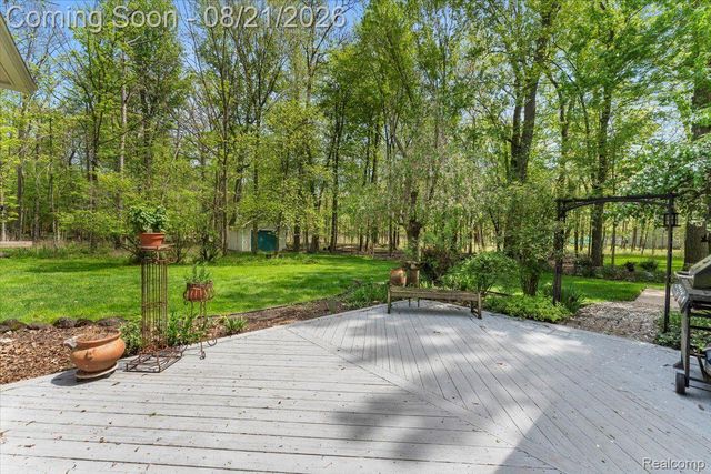 19177 MERIDIAN Road, Grosse Ile Township, MI 48138