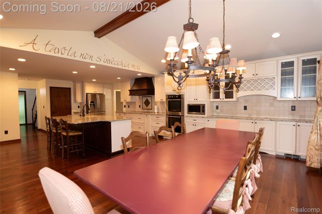 19177 MERIDIAN Road, Grosse Ile Township, MI 48138
