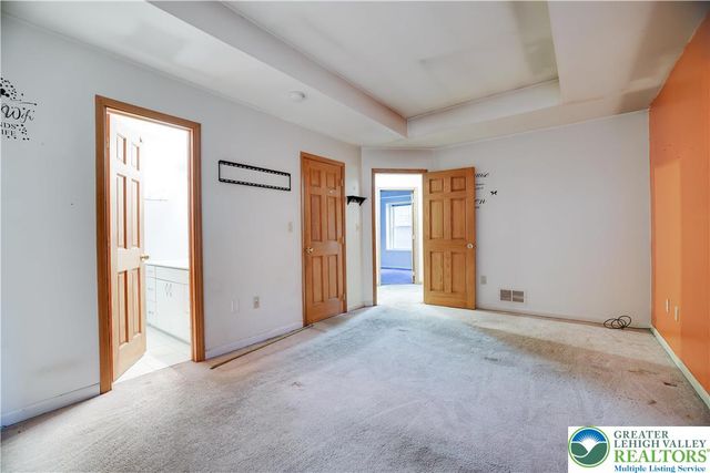 3122 Sparrow Court, Middle Smithfield Twp, PA 18302