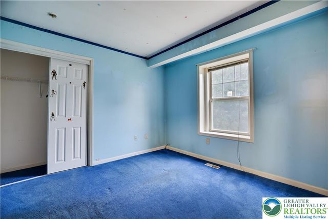 3122 Sparrow Court, Middle Smithfield Twp, PA 18302