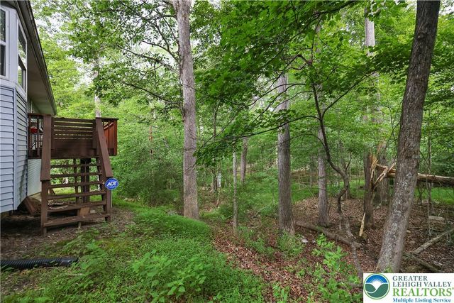 3122 Sparrow Court, Middle Smithfield Twp, PA 18302