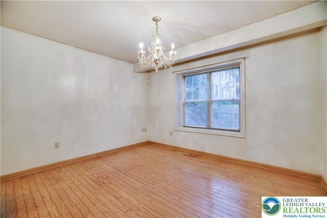 3122 Sparrow Court, Middle Smithfield Twp, PA 18302