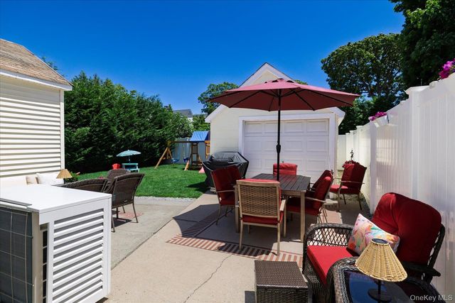 2589 Southard Avenue, Oceanside, NY 11572