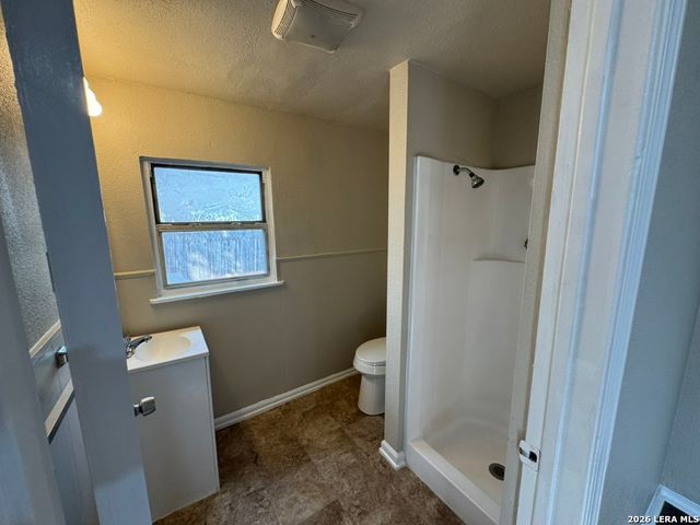 235 Carle Ave, San Antonio, TX 78204