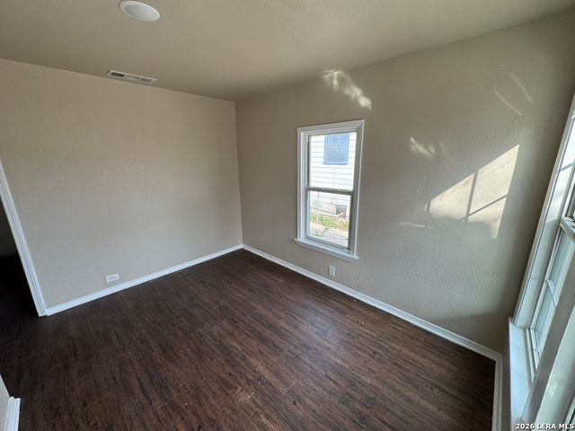 235 Carle Ave, San Antonio, TX 78204