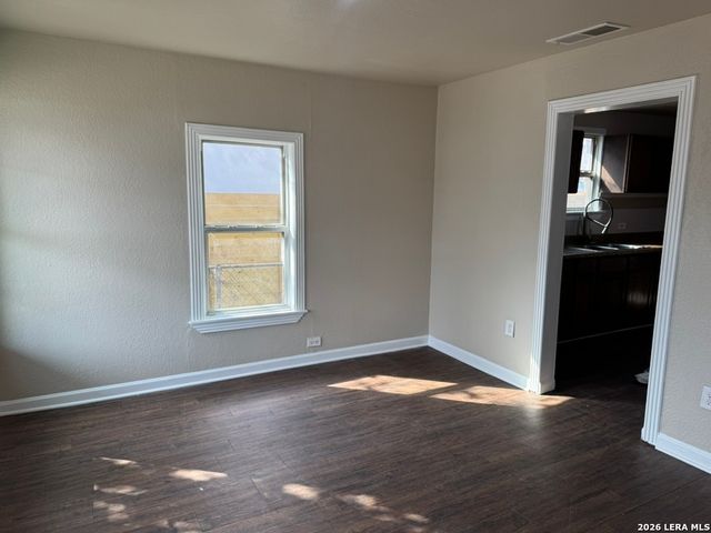 235 Carle Ave, San Antonio, TX 78204