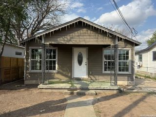 235 Carle Ave, San Antonio, TX 78204