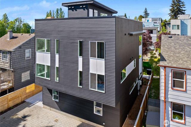 3407 B NW Market Street, Seattle, WA 98107