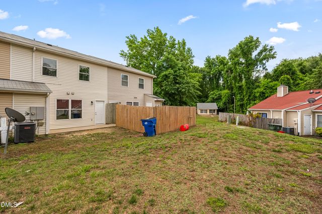 8216 Merriweather Circle, Raleigh, NC 27616