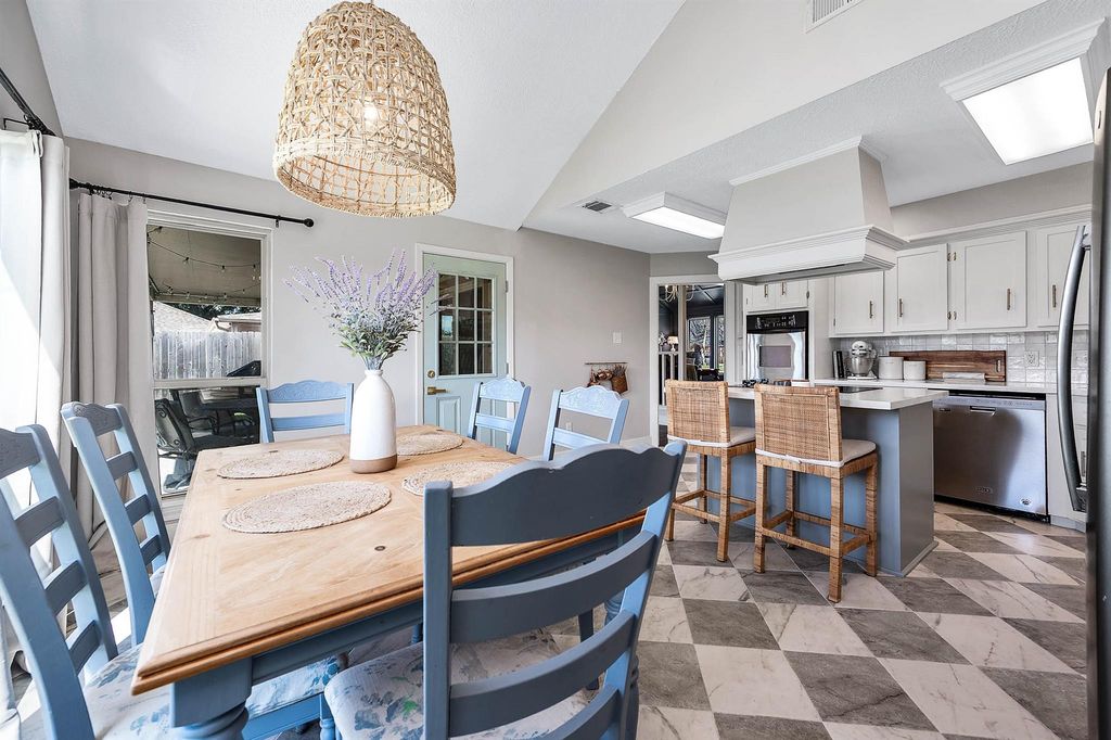 1306 Shillington Drive, Katy, TX 77450